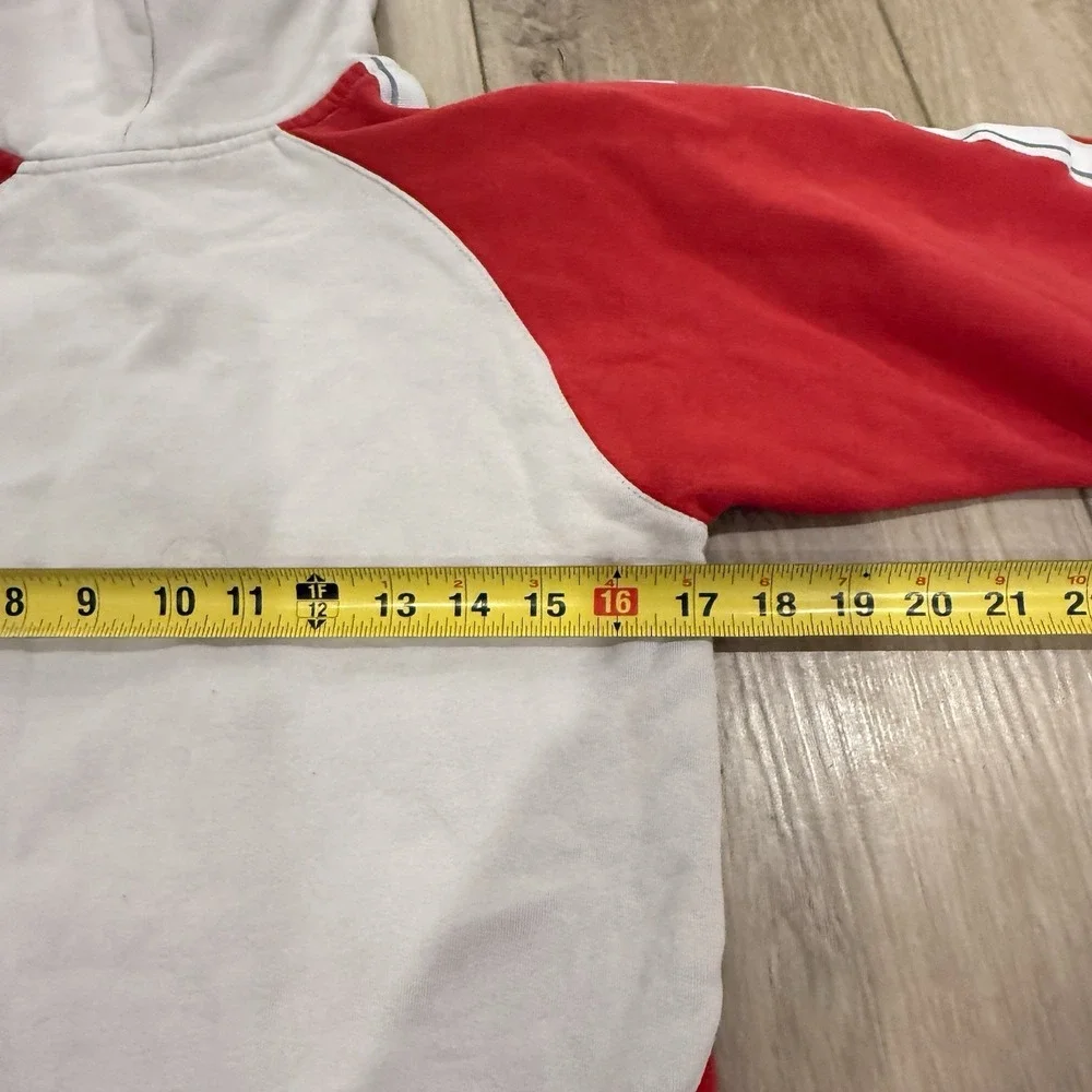 Wisconsin Badgers Nike Y2K‎ Sweatshirt Hoodie Youth S Center Swoosh NCAA Vintage